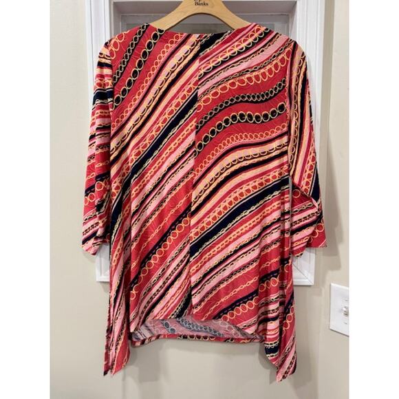 JM Collection Top - Picture 2 of 2